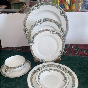 7 Piece Place Setting ART DECO PAUL MULLER, SELB, BAVARIA, "TREASURE" Di…